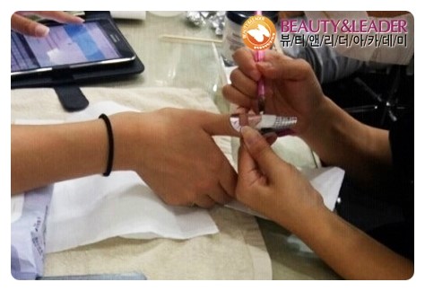  [강북미용학원]강북미용학원 뷰티앤리더 네일아트 자격증반