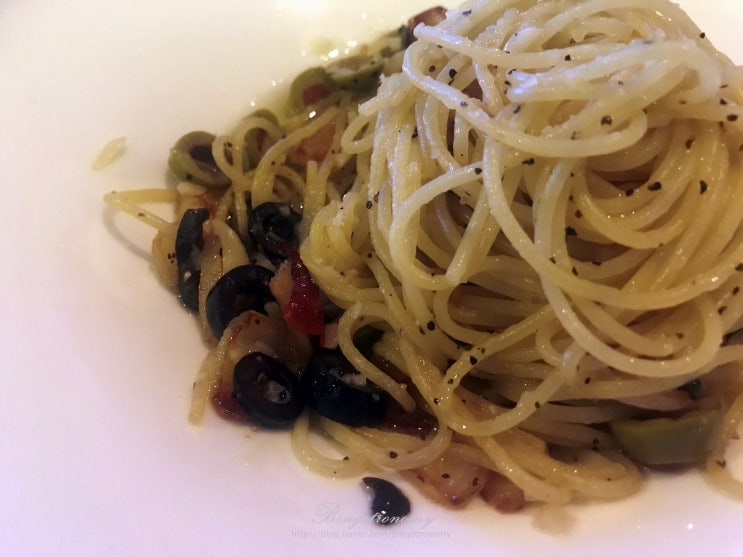  [서울/종로] The 94 _ 알리오올리오가 진짜 맛있는 서촌 한옥 양식당
