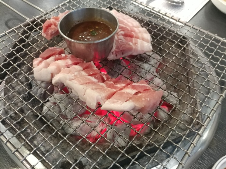  여의도 맛집 흑돈가 여의도점의 비교불가 흑돼지