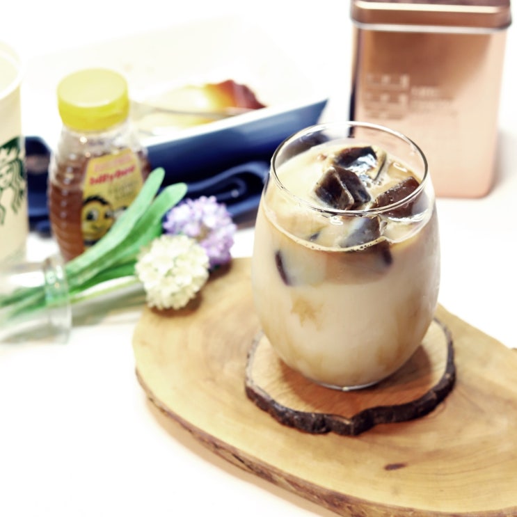  [카페라떼 만들기]마실수록 진해지는, 마성의 큐브라떼