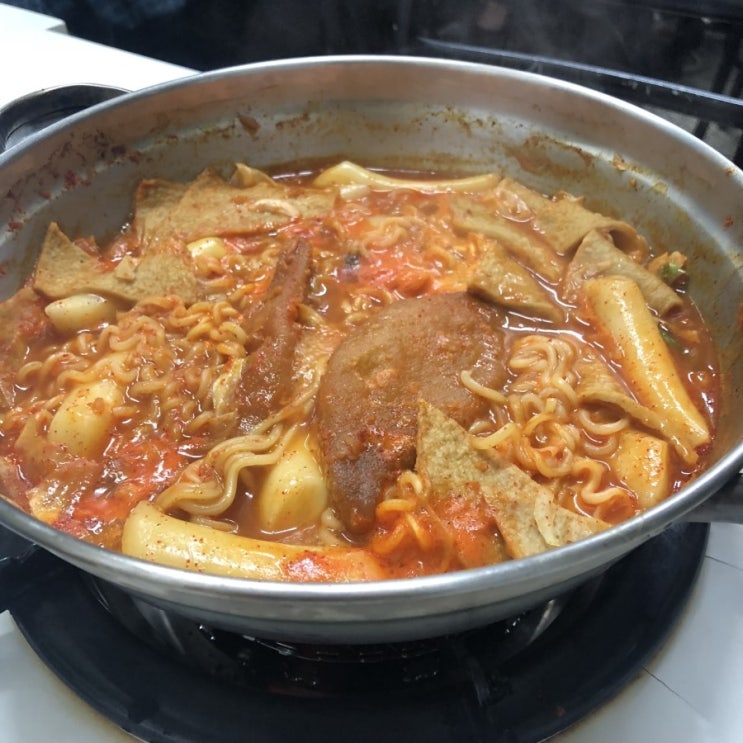  공덕 마포 "코끼리 분식" 떡볶이 줄서서 먹는 곳 