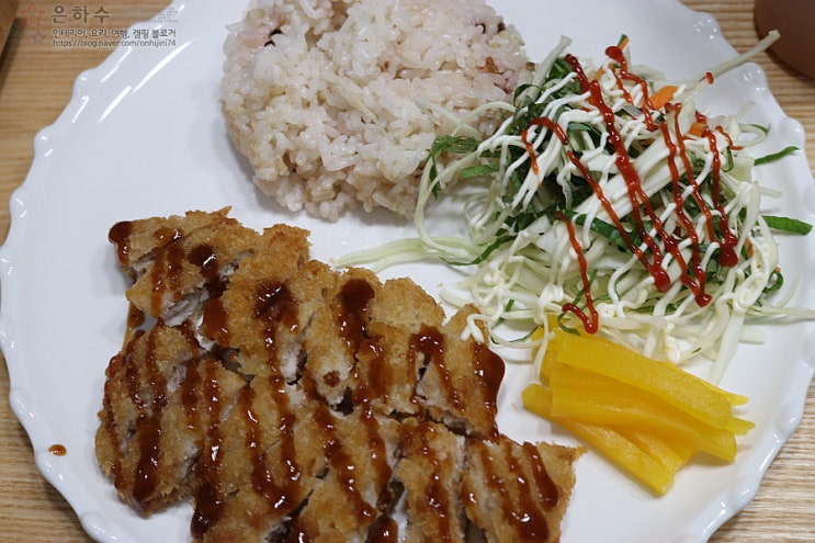  옥주부 돈까스 전자렌지 2분 완성 제주돼지 통까스 간편함도 맛도 굿!
