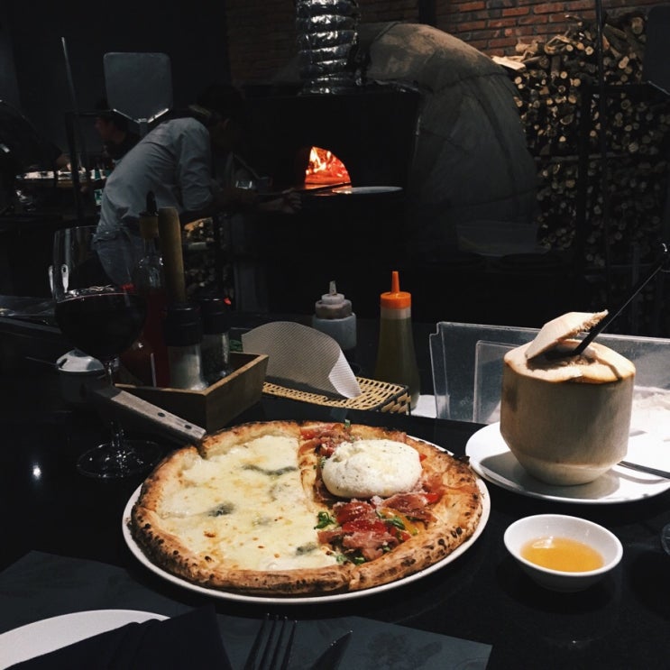  [하노이/다낭/호이안] #2 - VIETJET타고 하노이에서 다낭 / a la carte 다낭 호텔 / PIZZA 4P 다낭 피자맛집 / 노보텔 다낭 클럽 라운지