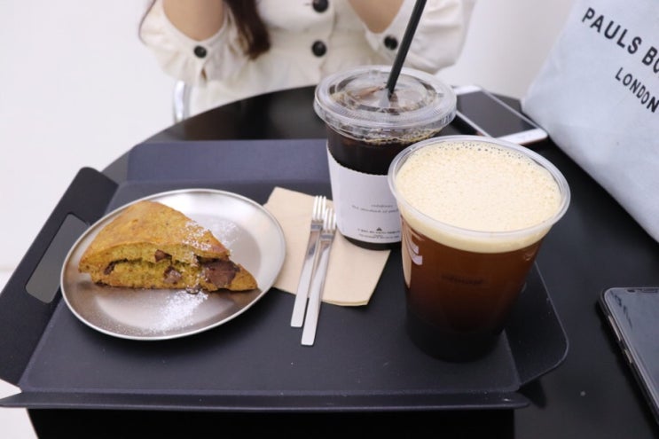  광교 카페거리 카페 추천 ! 광교 분위기 좋은 카페 엇모스트