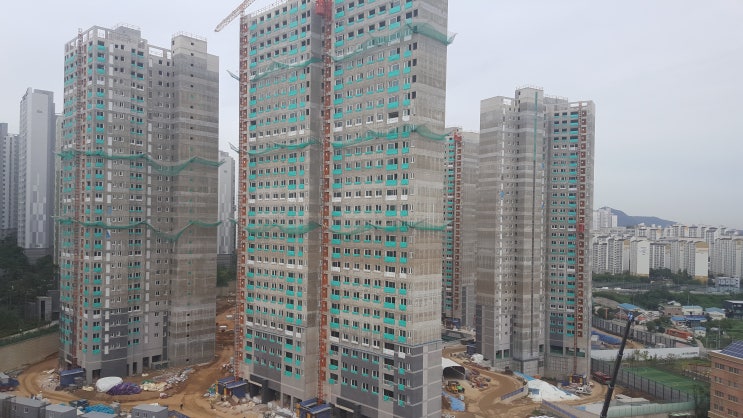  2018년 9월14일 봉담 한신더휴 공사현장 사진