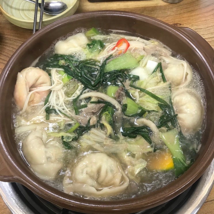  [배곧 맛집: 명성손만두 만두전골 + 군만두/그릴룸 삼겹살/전부치는집 주전자 막걸리]남들은 모르겠지만 나 지금 다이어트 중이야