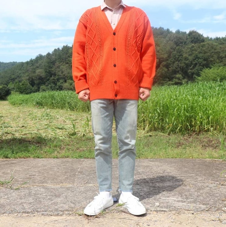  남자 오버핏 가디건 코디 라이풀 오렌지가 예뻐