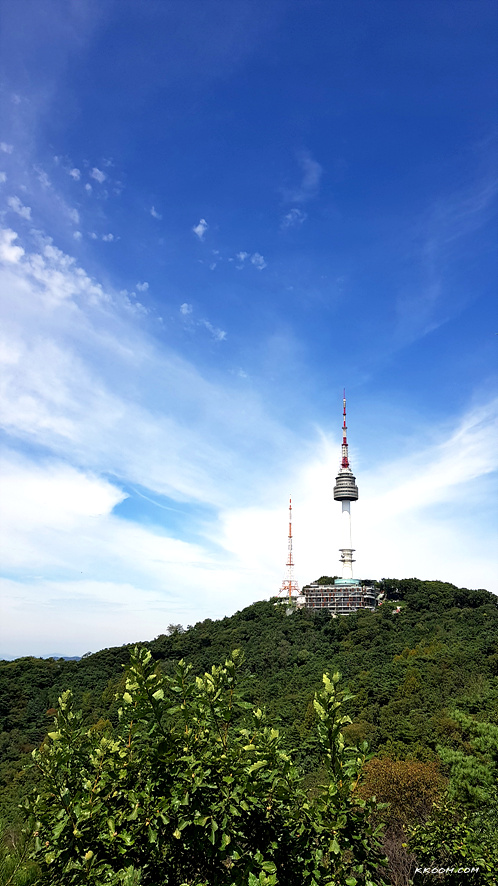 서울 남산공원(남산공원에서 N서울타워까지 올라가기)