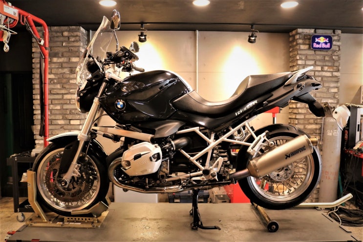  2011년식 BMW R1200R 서비스팩 전체점검 및 정비 - [바이킹넷 대전점 길스개러지]