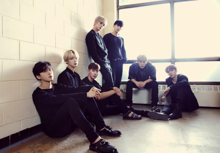 몬스타엑스, 日 <b>오리콘</b>·<b>타워레코드</b> 차트 1위 <b>석권</b>!…올해만 네... 