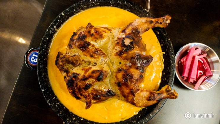 영등포역 맛집, 로제 소스에 빠진 수비드 치킨 "인근주민" - 영업종료 영등포역 맛집, 로제 소스에 빠진 수비드 치킨 "인근주민" - 영업종료