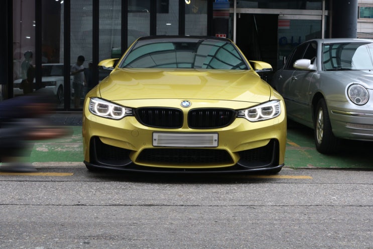  M4 카본파츠로 튜닝