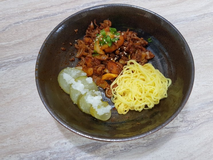  아원푸드 오돌뼈 혼술할때 최고