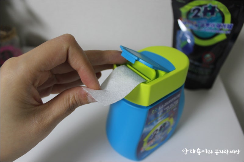 간편한곰팡이제거 투에이치 테이프형 곰팡이제거 굿!