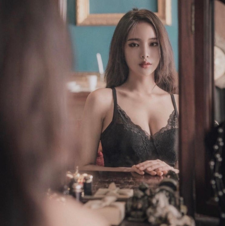 엄청난 F컵 모델 지성 몸매 인스타그램 엄청난 F컵 모델 지성 몸매 인스타그램