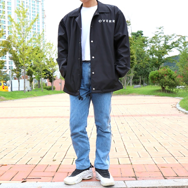  남자 코치자켓 코디 오베르 깔끔함이 살아있어