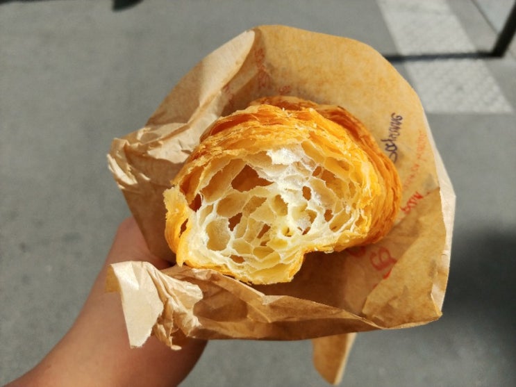  피리 빵 맛집, 몽마르뜨 언덕 Le Grenier a Pain