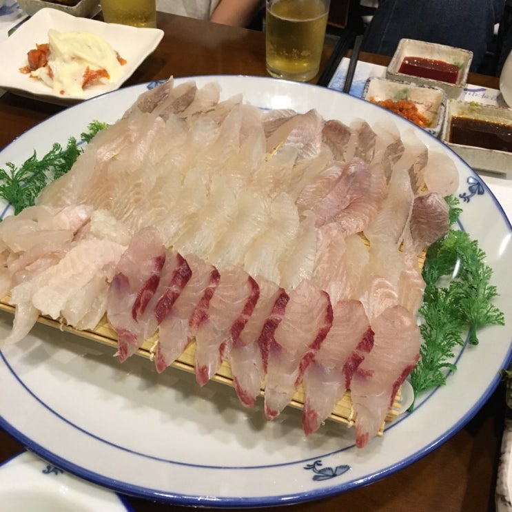  부산 다대포 횟집, 삼정횟집