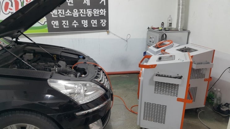  에쿠스 VS380, 엔진출력저하 엔진소음 엔진떨림 연료많이먹는차, 브라운가스 연소실크리닝으로 해결.