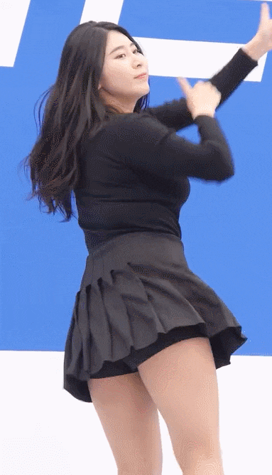 홍진영 백댄서 사랑 몸매 움짤 사진모음 홍진영 백댄서 사랑 몸매 움짤 사진모음
