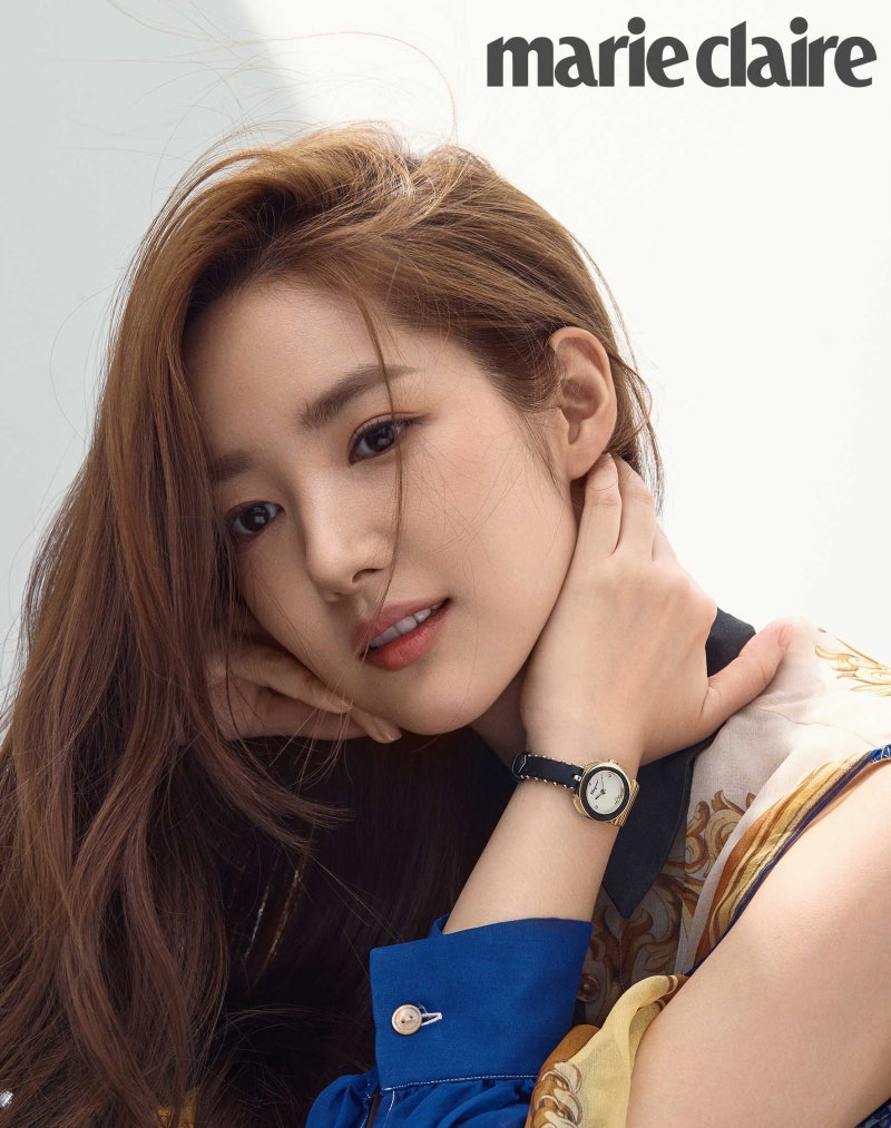 박민영 마리끌레르 2018 10월호 화보 고화질 사진 모음//가을의 여신!! : 네이버 블로그