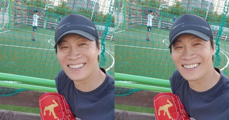 배우 진선규, 시구연습하다가 셀카 한컷 ‘미소가 귀여운 배우님’