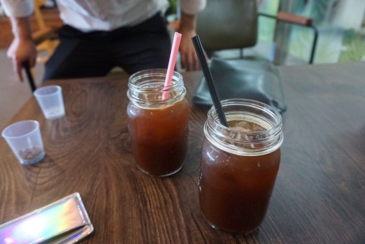  천안카페 이색적인 동물카페 [ 비밀의숲 ]