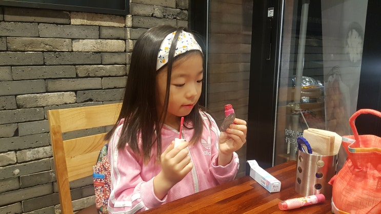 함덕해변 바로 앞에 생긴 함덕치킨집 교촌치킨함덕점 함덕해변 바로 앞에 생긴 함덕치킨집 교촌치킨함덕점