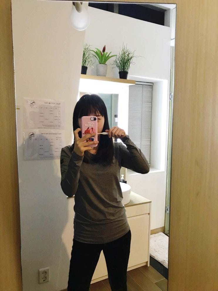  짱짱한 요가복 레깅스 팬츠 & 땀흡수 잘되는 요가 긴팔티셔츠 <스타캣>