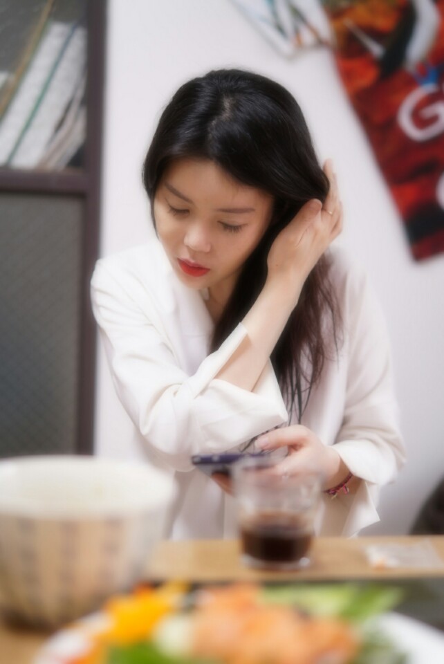  다이어트 필수품 시치미 뚝