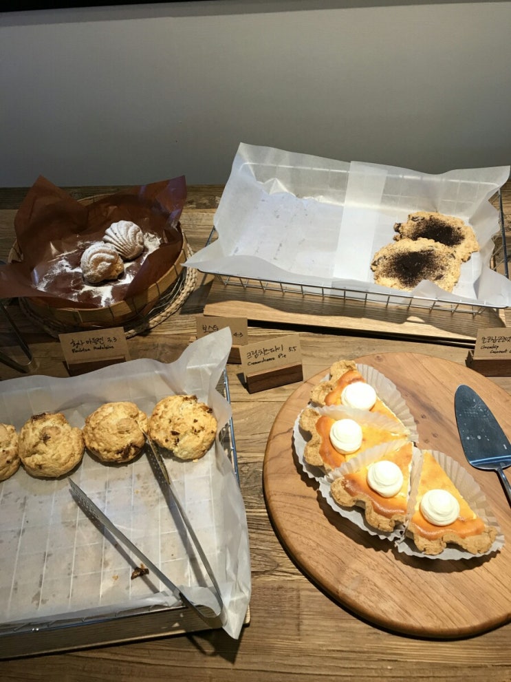  울산 동구 카페 러스틱베이크하우스