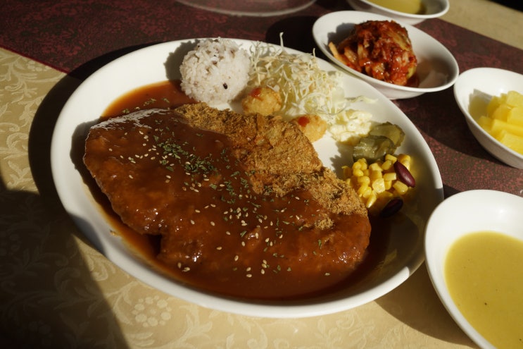 [대전/서구/내동] 대전의 돈까스맛집 - 하얀집 레스토랑