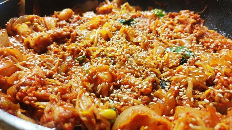  [푸드어셈블] 매콤한 감칠맛의 끝판왕 콩나물불고기!