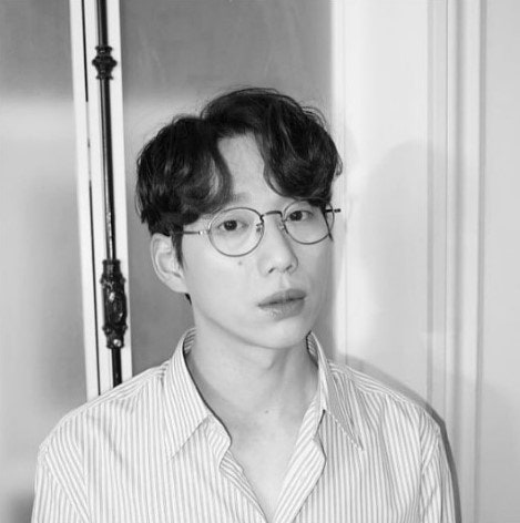 십센치 권정열 안경 버킷리스트 루나 가볍고 깔끔해.