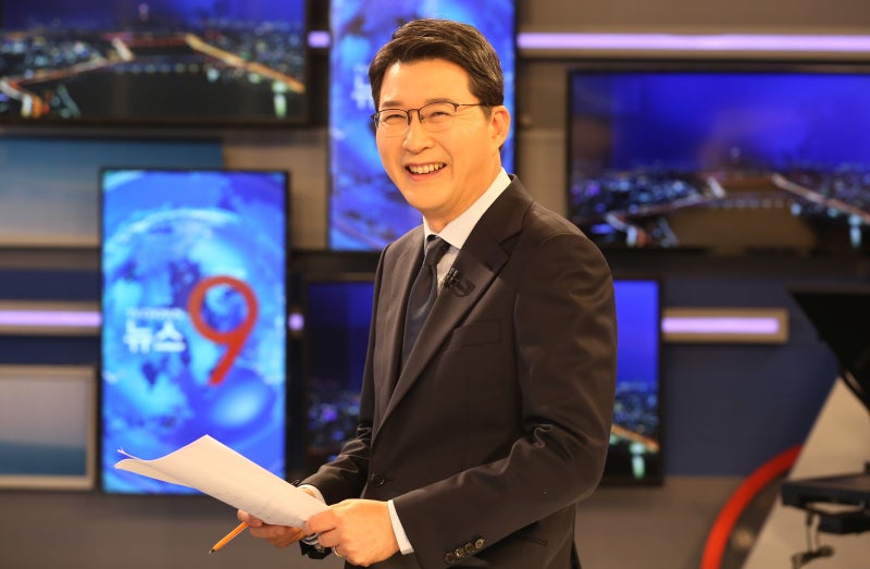 신동욱 앵커, "젊어진 뉴스… 폼 잡지 않는 앵커 될 것"