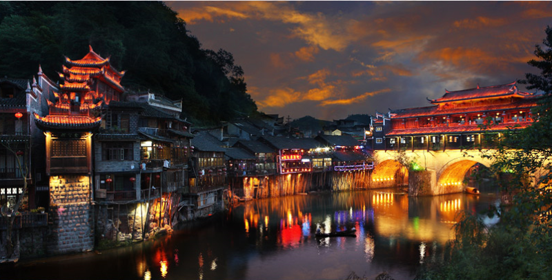 봉황고성 타강 야경