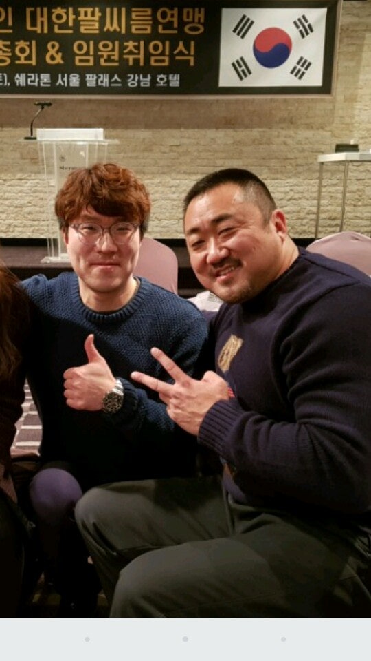영화 배우 마동석 사단법인 대한 팔씨름 연맹 이사 취임