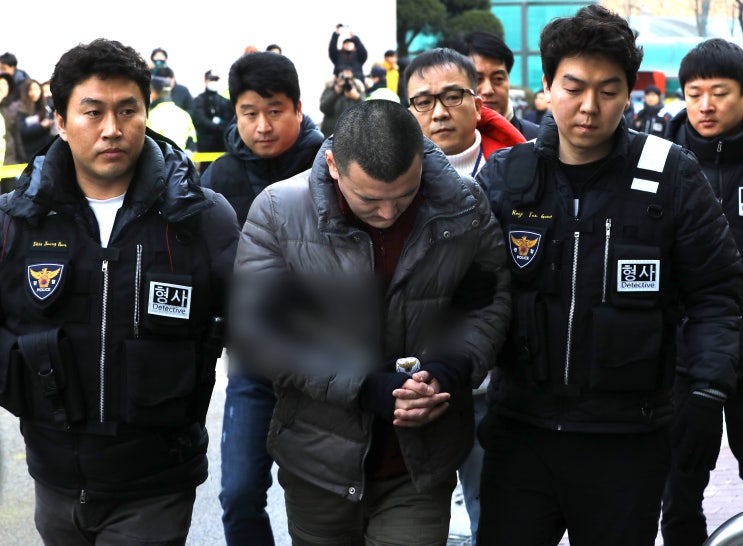  피의자 '얼굴 공개'…어금니 아빠는 되고, 조두순은 안되는 이유 따로 있다