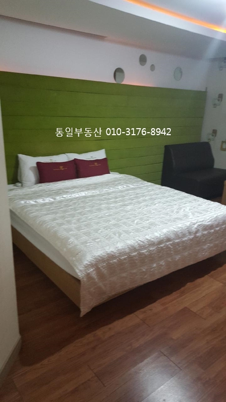  김해 장유 모텔 임대 - 대청동 상업지 대로변 룸25개/ 시설 깨끗. 보증금 1억5천/ 월 650만