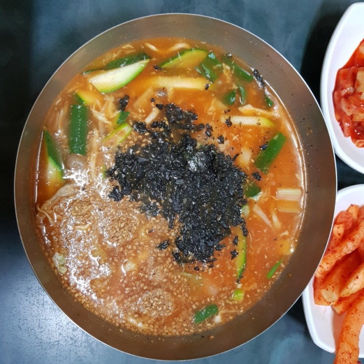  [강릉 맛집] 형제칼국수에서 얼큰한 장칼국수~
