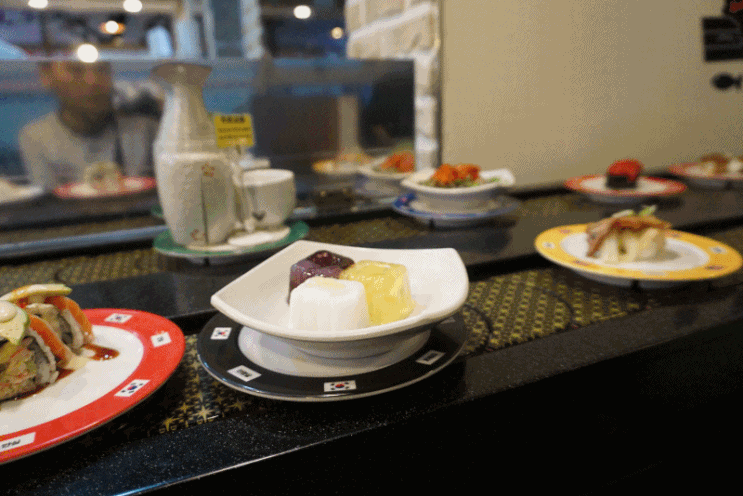  상현역 맛집, 회전 초밥 전문점 1접시 1500원 - 하나미스시