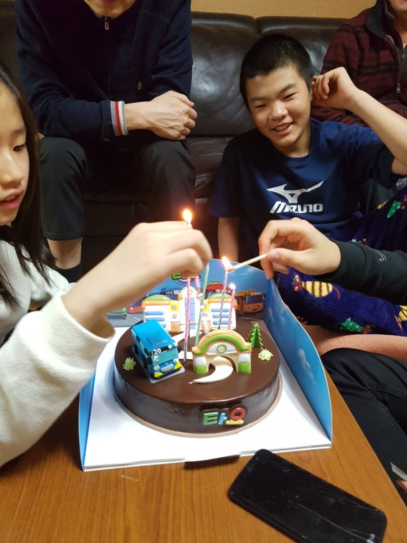 남자 중학생 선물 생일전 고모에게 왕창 받고 축하파티 : 네이버 블로그 남자 중학생 선물 생일전 고모에게 왕창 받고 축하파티 : 네이버 블로그