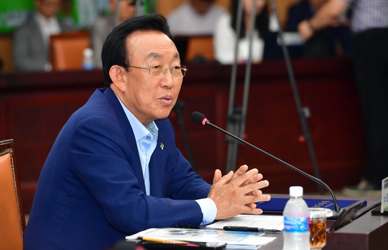 김관용 경북도지사 정부세종컨벤션센터 대통령주재 시도지사 간담회 참석