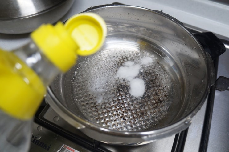 탄 압력밥솥 깨끗하게 닦았어요 뿌듯 !!