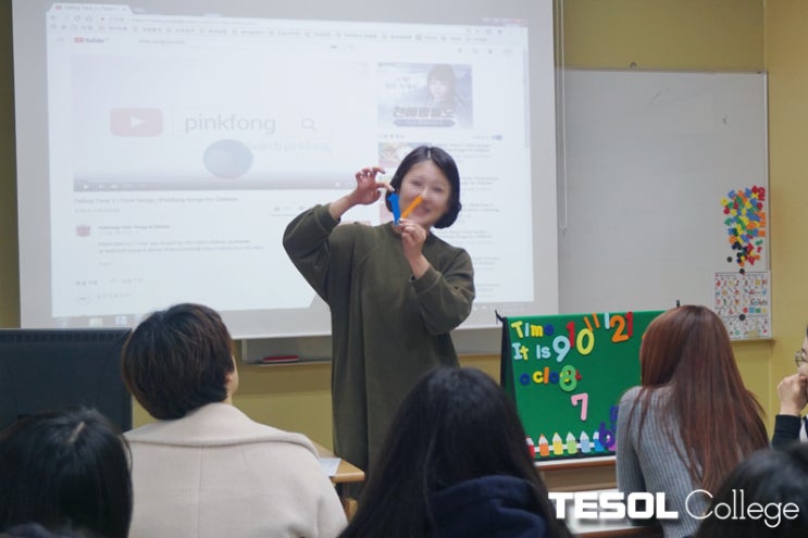  [부산유아테솔자격증] What time is it? 시간 묻고 답하기!
