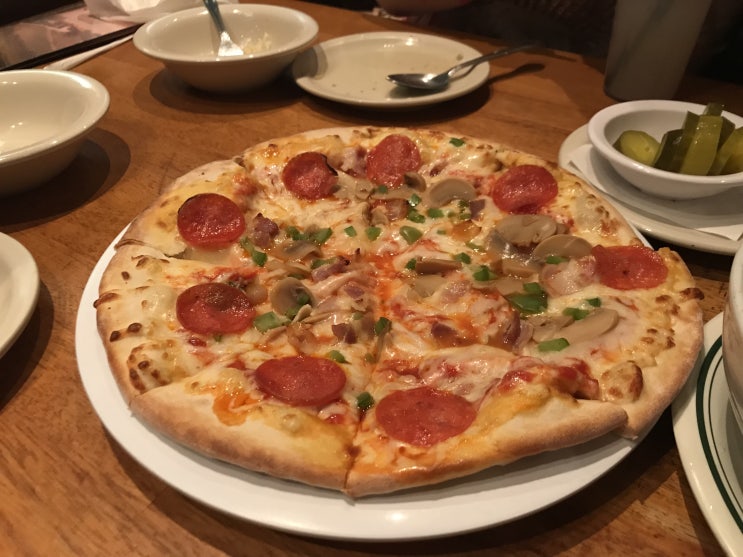  [괌 맛집]푸짐한 양, 카프리치오사(Capricciosa)