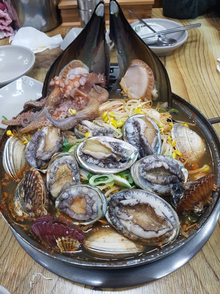 함덕맛집 제주돌문어와 전복이 가득한 제주청진동해물탕