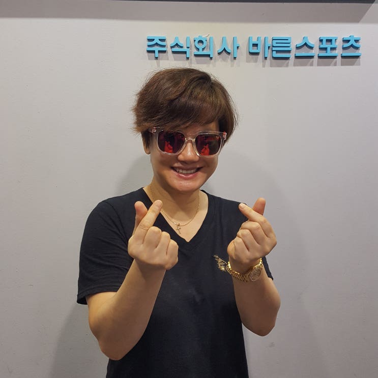  탤런트, 영화배우 안문숙님께서 바이셀골프에 방문하셨습니다