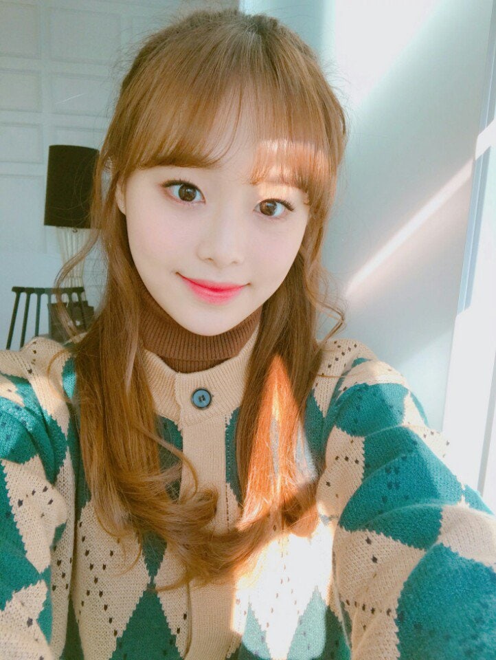 이달의 소녀 츄 김츄 김지우 셀카 인스타 사진 과거사진 이달의소녀yyxy 네이버 블로그