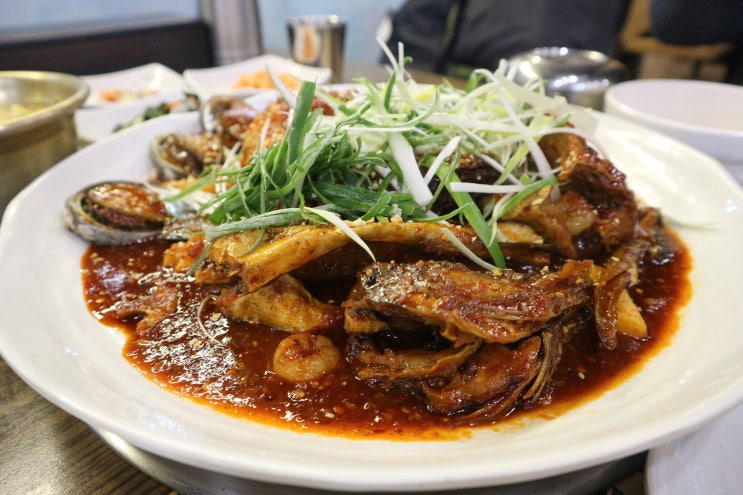  부산시청회식장소 : 홍나루터 전복문어코다리찜
